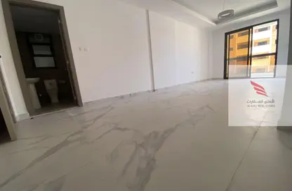 Apartment - 2 Bedrooms - 3 Bathrooms for rent in Al Jurf 3 - Al Jurf - Ajman Downtown - Ajman