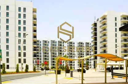 Apartment - 3 Bedrooms - 4 Bathrooms for rent in Waters Edge - Yas Island - Abu Dhabi