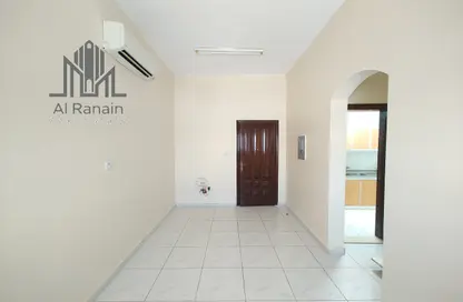 شقة - غرفة نوم - 1 حمام للايجار في شريط الجيمي - الجيمي - العين