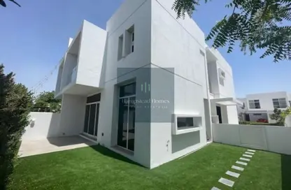 Villa - 3 Bedrooms - 4 Bathrooms for rent in Arabella Townhouses - Mudon - Dubai