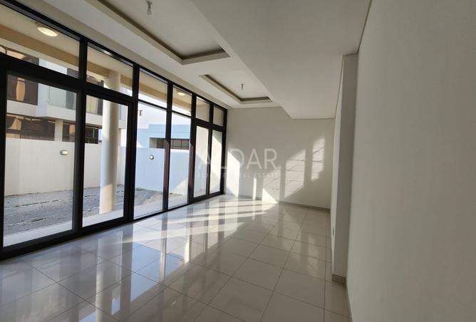 15735318 - صورة العقار 3