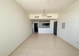 Apartment - 2 bedrooms - 3 bathrooms for rent in Mazaya 30 - Queue Point - Dubai Land - Dubai