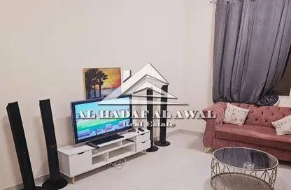 شقة - غرفة نوم - 2 حمامات للايجار في شارع التعاون الجديد - التعاون - الشارقة