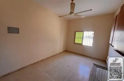 Apartment - Studio - 1 Bathroom for rent in Al Mowaihat 3 - Al Mowaihat - Ajman Apartment - Studio - 1 Bathroom for rent in Al Mowaihat 3 - Al Mowaihat - Ajman