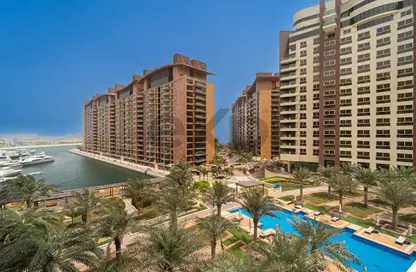 Apartment - 2 Bedrooms - 3 Bathrooms for rent in Marina Residences 6 - Marina Residences - Palm Jumeirah - Dubai