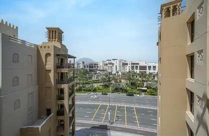 Apartment - 2 Bedrooms - 2 Bathrooms for rent in Lamtara 2 - Madinat Jumeirah Living - Umm Suqeim - Dubai