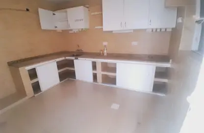Villa - 3 Bedrooms - 3 Bathrooms for rent in Al Sabkha - Al Riqqa - Sharjah