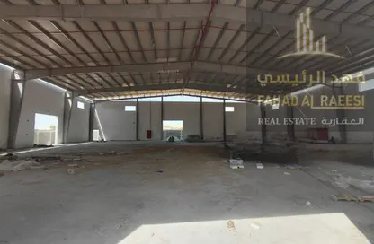 مستودع - استوديو - 2 حمامات للايجار في أم الثعوب - أم القيوين