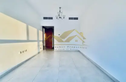Apartment - 1 Bedroom - 2 Bathrooms for rent in Jumeirah Garden City - Al Satwa - Dubai