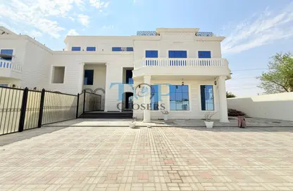 فيلا - 6 غرف نوم - 8 حمامات للايجار في زاخر - العين