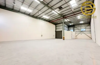 Warehouse - Studio - 2 Bathrooms for rent in Jebel Ali Industrial 1 - Jebel Ali Industrial - Jebel Ali - Dubai