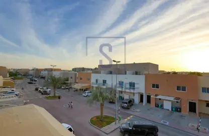 Villa - 2 Bedrooms - 3 Bathrooms for rent in Contemporary Style - Al Reef Villas - Al Reef - Abu Dhabi