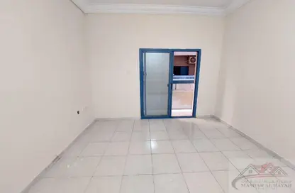 شقة - غرفة نوم - 2 حمامات للايجار في برج لوتاه - النهدة - الشارقة