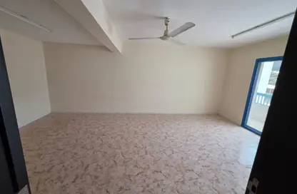 Apartment - 2 Bedrooms - 1 Bathroom for rent in Al Rashidiya Towers - Al Rashidiya - Ajman Downtown - Ajman