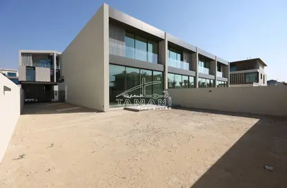 Townhouse - 3 Bedrooms - 4 Bathrooms for rent in Nad Al Sheba Gardens 2 - Nad Al Sheba Gardens - Nad Al Sheba - Dubai