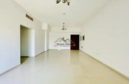 Apartment - 2 Bedrooms - 3 Bathrooms for rent in Al Khair Building - Dubai Silicon Oasis - Dubai