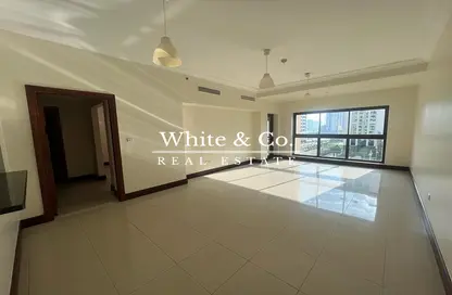Empty Room image for: Apartment - 1 Bedroom - 2 Bathrooms for rent in Golden Mile 4 - Golden Mile - Palm Jumeirah - Dubai, Image 1