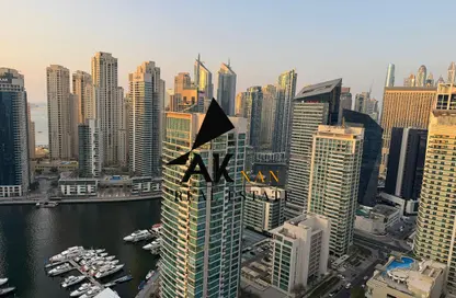 Apartment - 4 Bedrooms - 5 Bathrooms for rent in Horizon Tower - Dubai Marina - Dubai