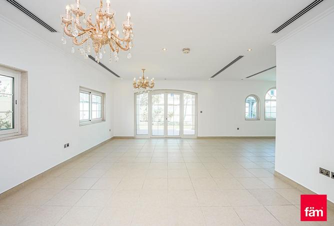 15303841 - Property Image 3