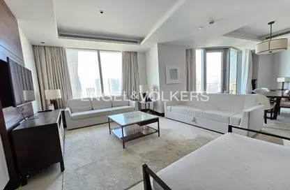 Living / Dining Room image for: Apartment - 3 Bedrooms - 3 Bathrooms for rent in The Address Sky View Tower 1 - The Address Sky View Towers - Downtown Dubai - Dubai, Image 1