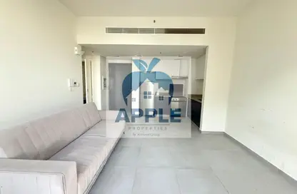 شقة - غرفة نوم - 2 حمامات للايجار في ذا سولو - الجادة - الشارقة