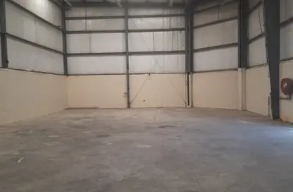 Warehouse - Studio - 1 Bathroom for rent in Dubai Investment Park 1 (DIP 1) - Dubai Investment Park (DIP) - Dubai