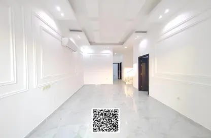 Villa - 5 Bedrooms - 6 Bathrooms for sale in Al Yasmeen 1 - Al Yasmeen - Ajman