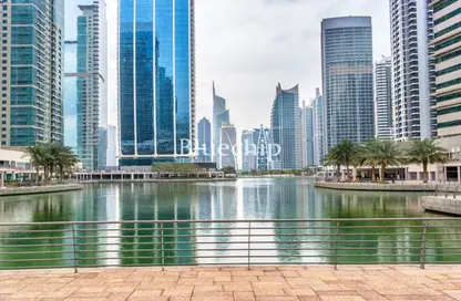Apartment - 1 Bedroom - 2 Bathrooms for rent in Lake Elucio - Jumeirah Lake Towers - Dubai