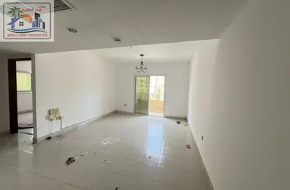 Apartment - 1 Bedroom - 1 Bathroom for rent in Al Qulaya'ah - Al Sharq - Sharjah