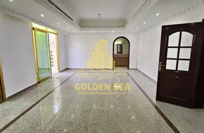Villa - 4 Bedrooms - 6 Bathrooms for rent in Sultan Bin Zayed the First Street - Muroor Area - Abu Dhabi