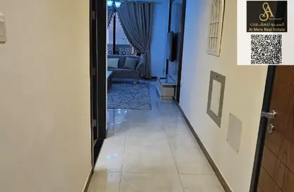 شقة - غرفة نوم - 2 حمامات للايجار في مساكن كورنيش عجمان - طريق كورنيش عجمان - عجمان