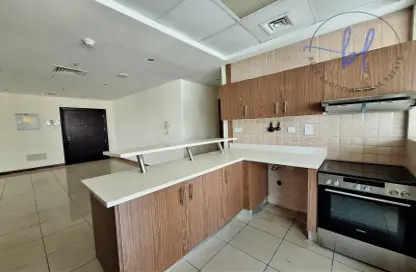 Apartment - 2 Bedrooms - 3 Bathrooms for sale in Sulafa Tower - Dubai Marina - Dubai