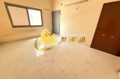 شقة - 2 غرف نوم - 2 حمامات للايجار في ميدان الرولة - منطقة الرولة - الشارقة