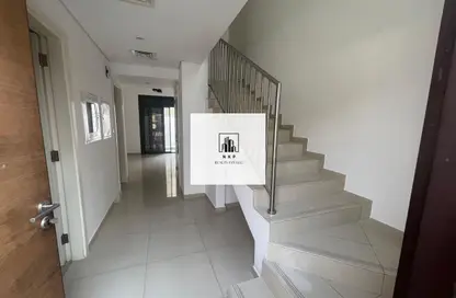 تاون هاوس - 3 غرف نوم - 4 حمامات للايجار في نسمة ريزيدنس - الجادة - الشارقة