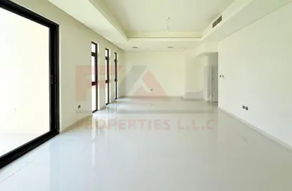 Townhouse - 3 Bedrooms - 5 Bathrooms for sale in Aurum Villas - Odora - Damac Hills 2 - Dubai