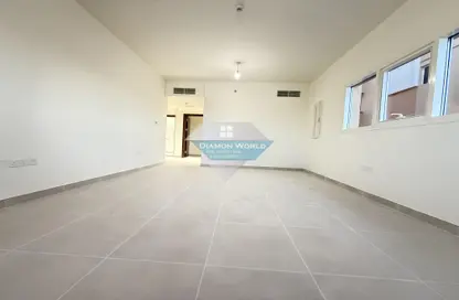 Apartment - 2 Bedrooms - 4 Bathrooms for rent in Rawdhat Abu Dhabi - Abu Dhabi