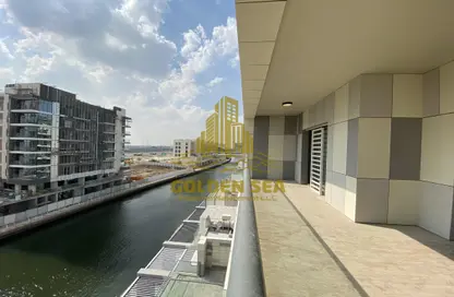 Balcony image for: Apartment - 2 Bedrooms - 3 Bathrooms for rent in Al Muneera Island - Al Raha Beach - Abu Dhabi, Image 1