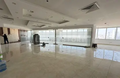 Office Space - Studio - 6 Bathrooms for rent in Damac Executive Heights - Barsha Heights (Tecom) - Dubai Office Space - Studio - 6 Bathrooms for rent in Damac Executive Heights - Barsha Heights (Tecom) - Dubai