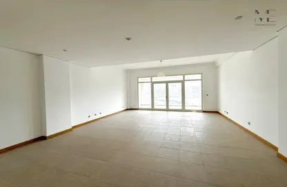 Apartment - 1 Bedroom - 2 Bathrooms for rent in Al Hallawi - Shoreline Apartments - Palm Jumeirah - Dubai