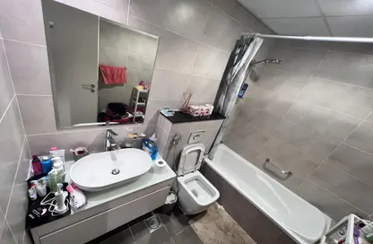 Apartment - 1 Bedroom - 2 Bathrooms for sale in Carson B - Carson - DAMAC Hills - Dubai