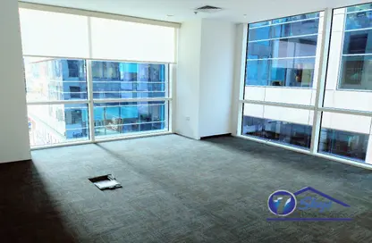 Empty Room image for: Office Space - Studio - 3 Bathrooms for rent in Bay Square Building 7 - Bay Square - Business Bay - Dubai, Image 1