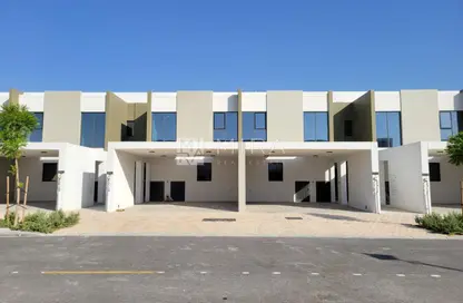 Townhouse - 3 Bedrooms - 4 Bathrooms for sale in La Rosa 6 - La Rosa - Villanova - Dubai Land - Dubai