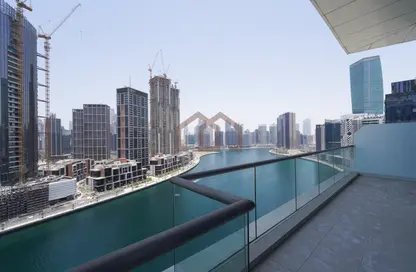Apartment - 3 Bedrooms - 5 Bathrooms for sale in West Wharf - Business Bay - Dubai