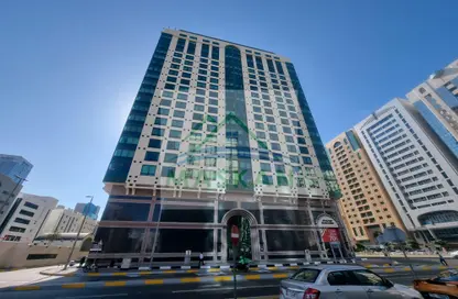Apartment - 3 Bedrooms - 4 Bathrooms for rent in Liwa Centre Towers - Hamdan Street - Abu Dhabi