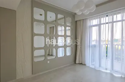 Apartment - 2 Bedrooms - 3 Bathrooms for rent in Vida Residence 1 - Vida Residence - The Hills - Dubai