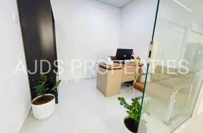 مكتب - استوديو - 1 حمام للايجار في مبنى هوريزون - بورسعيد - ديرة - دبي مكتب - استوديو - 1 حمام للايجار في مبنى هوريزون - بورسعيد - ديرة - دبي