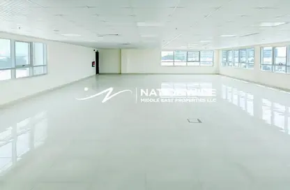 Office Space - Studio - 2 Bathrooms for rent in Mussafah - Abu Dhabi