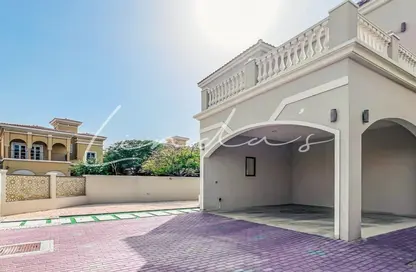 Villa - 5 Bedrooms - 6 Bathrooms for rent in The Centro - The Villa - Dubai