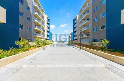 Outdoor Building image for: Apartment - 3 Bedrooms - 4 Bathrooms for sale in Tower 31 - Al Reef Downtown - Al Reef - Abu Dhabi, Image 1