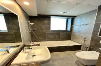Apartment - 2 Bedrooms - 3 Bathrooms for rent in Jumeirah Garden City - Al Satwa - Dubai